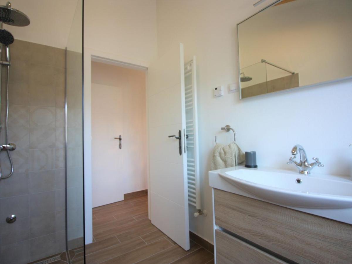 Moderne Istrische Steinvilla - 4 Sterne Mit Privatem, Beheizbaren Pool & Meerblick Kavran Ngoại thất bức ảnh